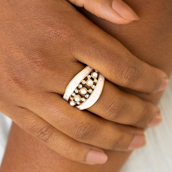 Ring - Picture 2 of 2